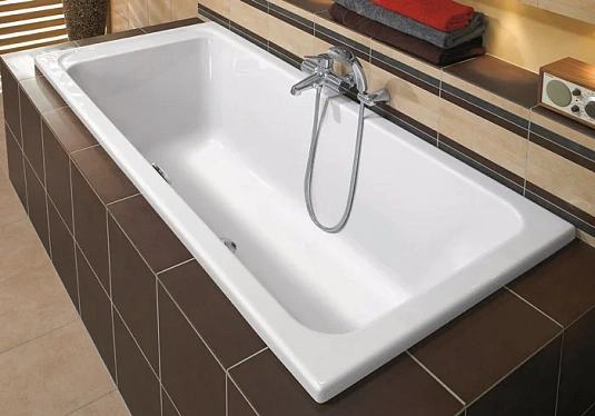 Акриловая ванна Villeroy & Boch Omnia Architectura UBA147ARA2V-01 белый